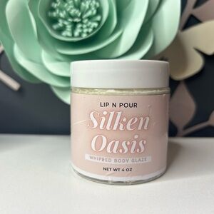 ⭐️ Lip N Pour Whipped Body Glaze